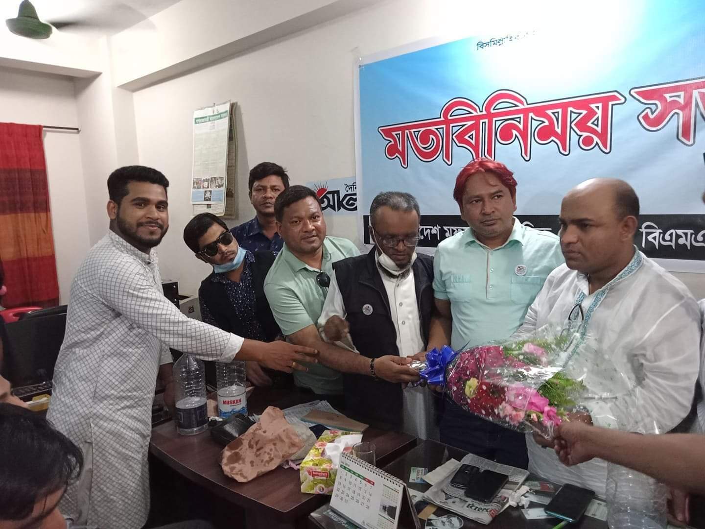 received_457185968833474